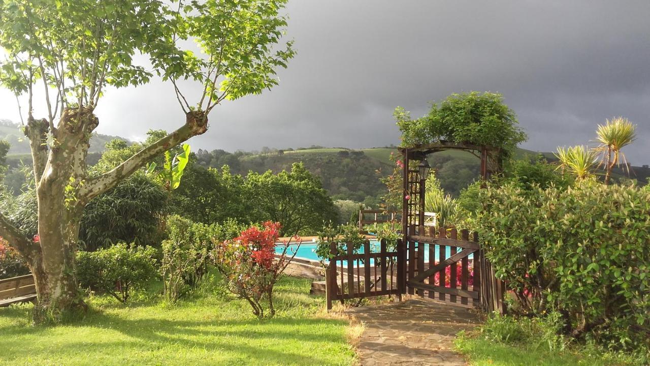 Le Clos Gaxen Chambres D'Hotes La Bastide-Clairence Buitenkant foto